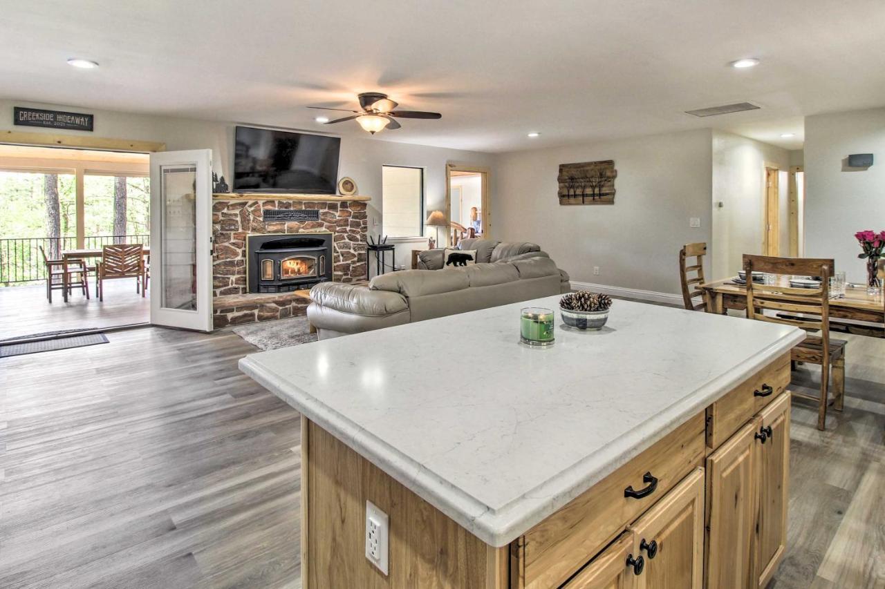 Pinetop Creekside Cabin Secret Game Room! Bagian luar foto
